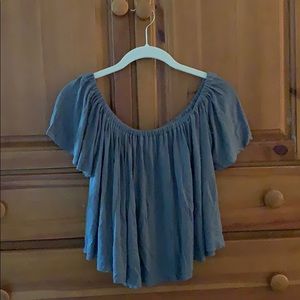 Grey off-the-shoulder semi cropped top